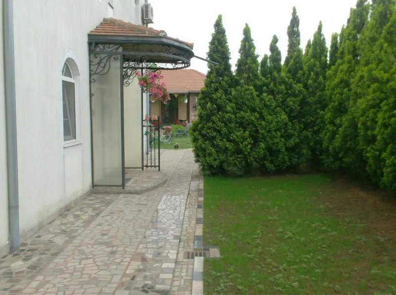 Rent, office space, 150m², Vidikovački venac, Rakovica