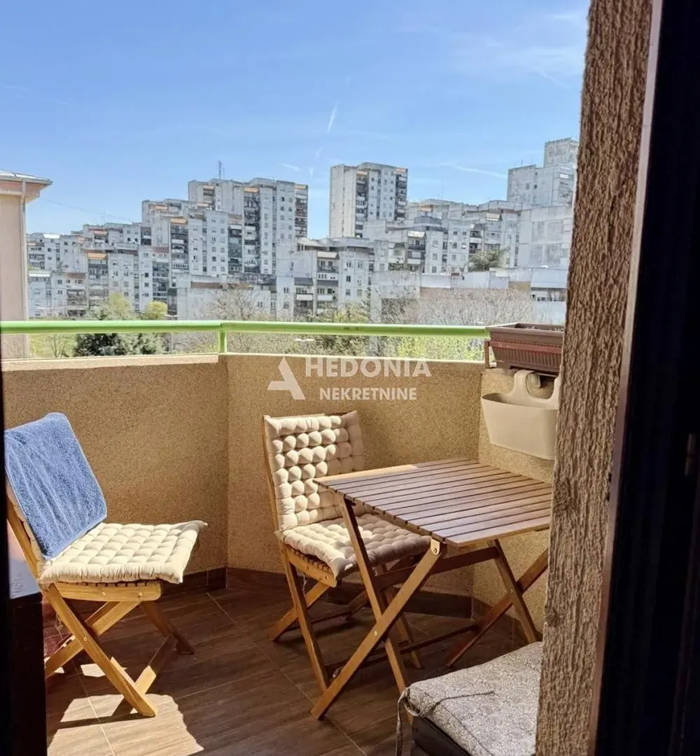 Sale, two bedroom apartment, 64m², Novi Beograd Blok 62, Novi Beograd Sve Podlokacije