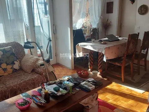 Prodaja, dvosoban stan, 65m², Novi Beograd Blok 62, Novi Beograd Sve Podlokacije - image 2