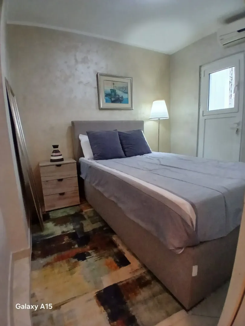 Prodaja, dvosoban stan, 53m², Dobrota, Kotor