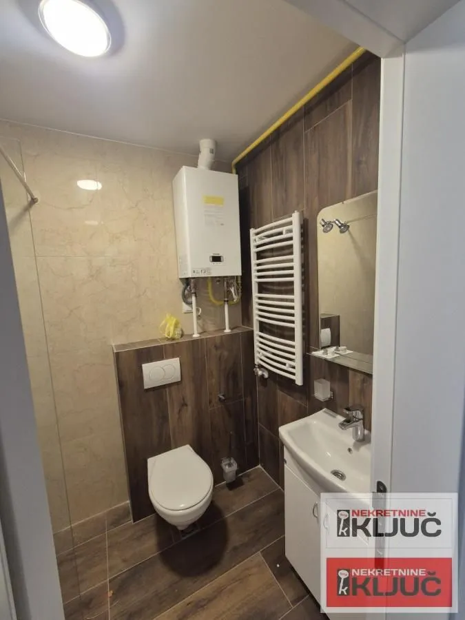 Prodaja, jednosoban stan, 34m², Klisa, Novi Sad Sve Podlokacije