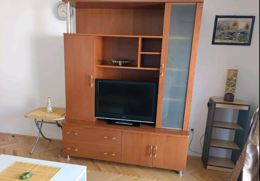 Rent, studio apartment, 30m², Centar, Bar