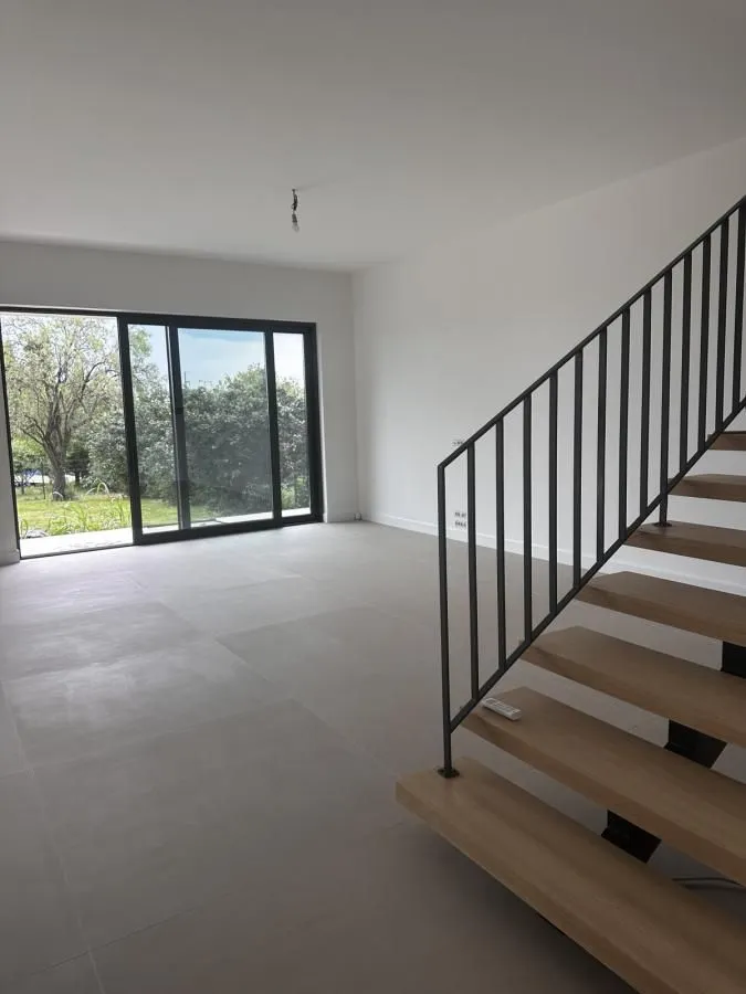 Prodaja, kuća, 242m², Bocke, Petrovaradin