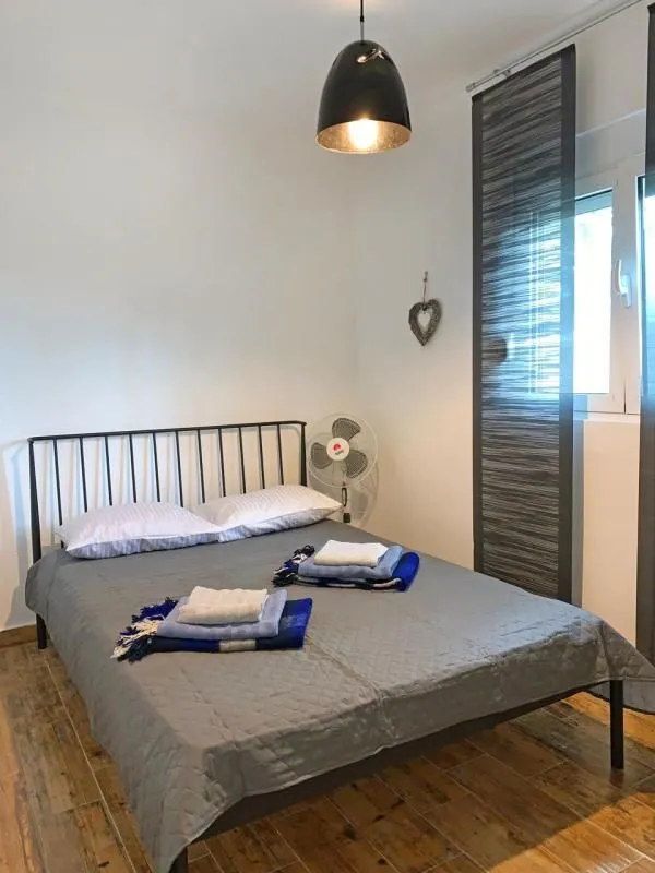 Prodaja, kuća, 92m², Sutomore, Bar