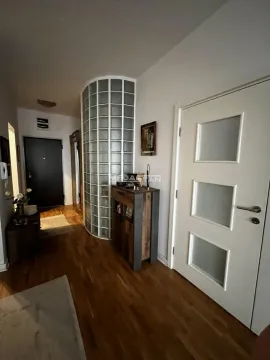 Prodaja, dvosoban stan, 64m², Karaburma, Palilula Sve Podlokacije - image 3