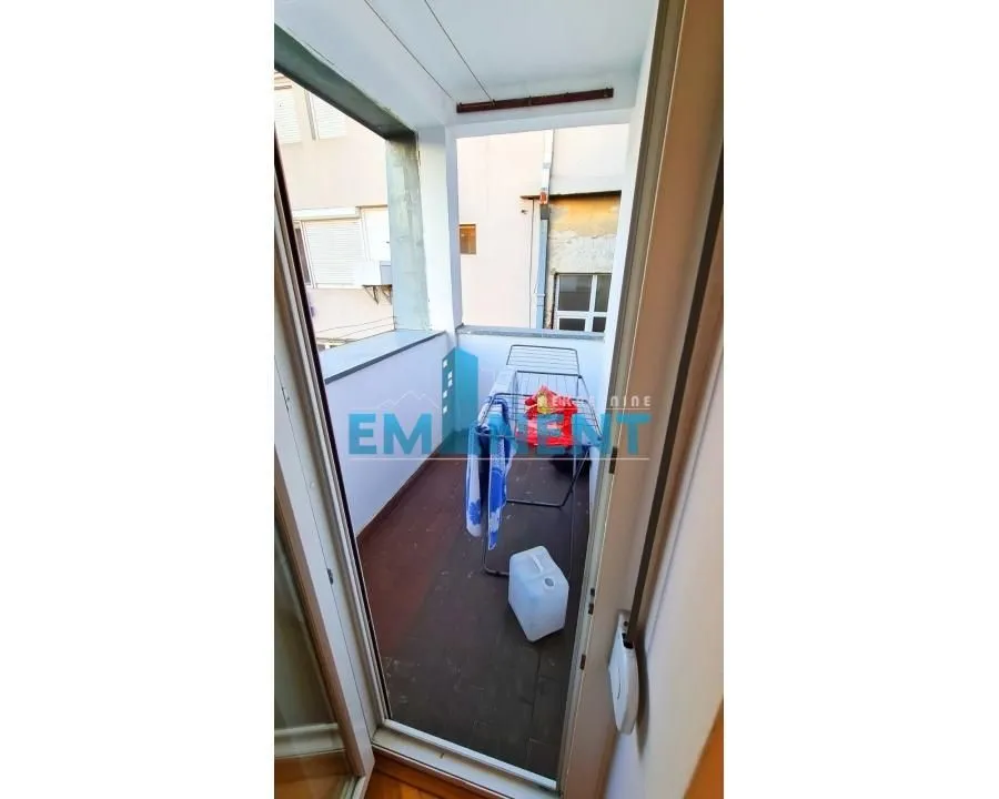 Rent, two bedroom apartment, 55m², Palata Pravde, Beograd