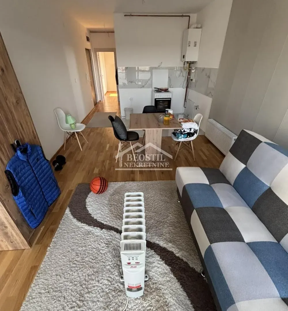 Prodaja, jednosoban stan, 43m², Centar, Stara Pazova