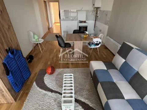 Prodaja, jednosoban stan, 43m², Centar, Stara Pazova - image 2