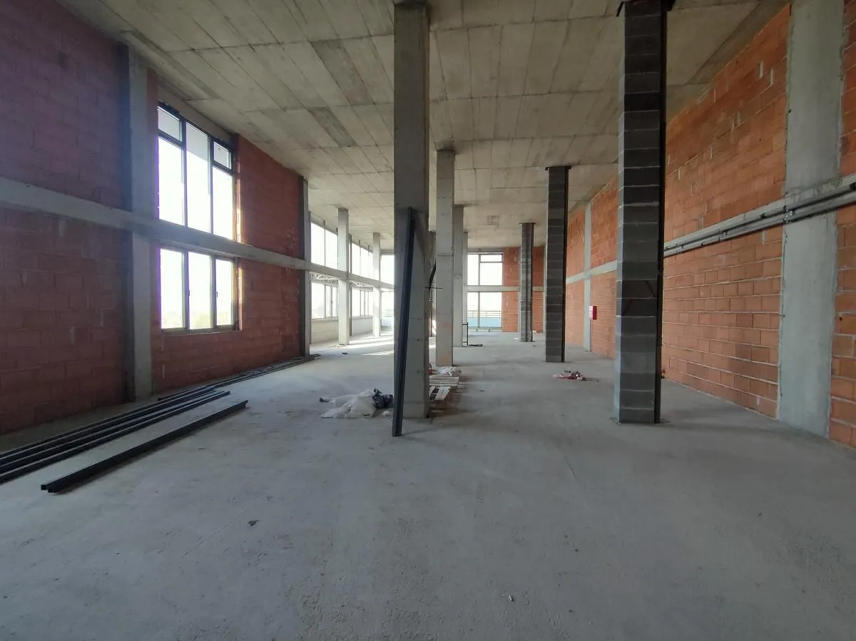 Sale, office space, 434m², Salajka, Novi Sad Sve Podlokacije