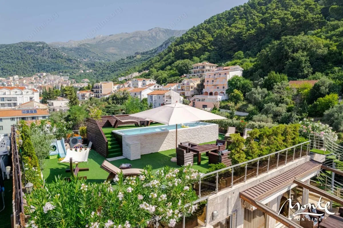 Sale, three bedroom apartment, 200m², Budva, Crna Gora