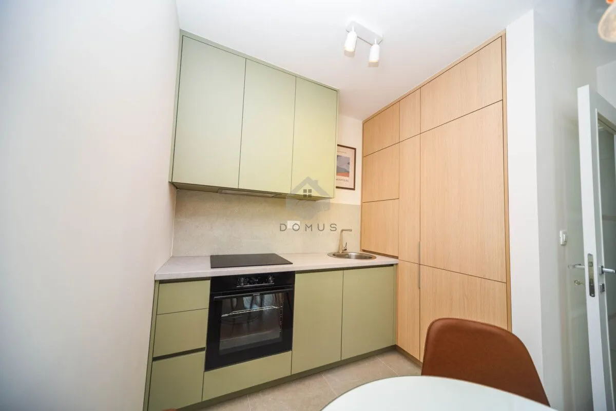 Izdavanje, jednosoban stan, 40m², Pobrežje, Podgorica