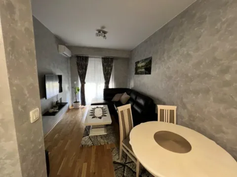 Izdavanje, jednosoban stan, 44m², Lazi, Budva - image 5