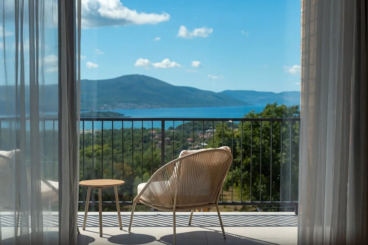 Sale, house, 200m², Kavač, Kotor
