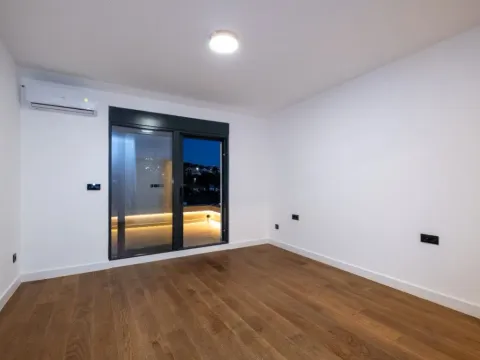 Izdavanje, stan, 163m², Preko Morače, Podgorica - image 8