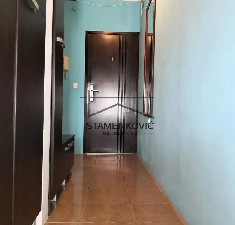 Prodaja, trosoban stan, 57m², Telep, Novi Sad Sve Podlokacije