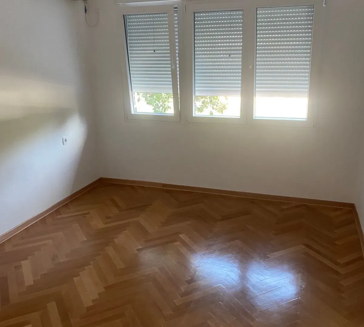 Rent, office space, 66m², Preko Morače, Podgorica