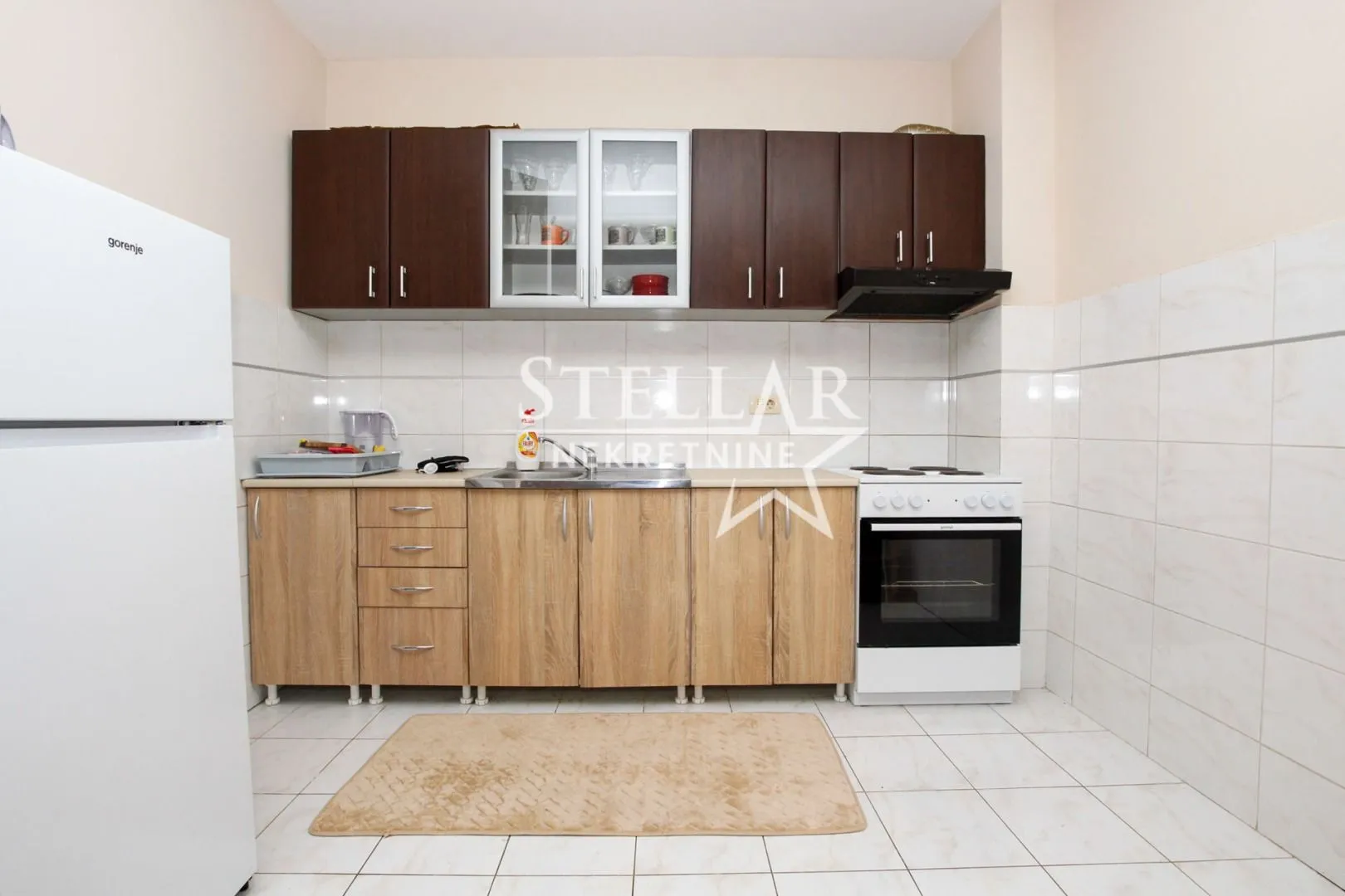 Izdavanje, jednosoban stan, 52m², Tuški Put, Podgorica
