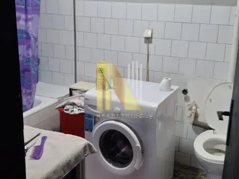 Prodaja, kuća, 450m², Veternik, Novi Sad Sve Podlokacije - image 3