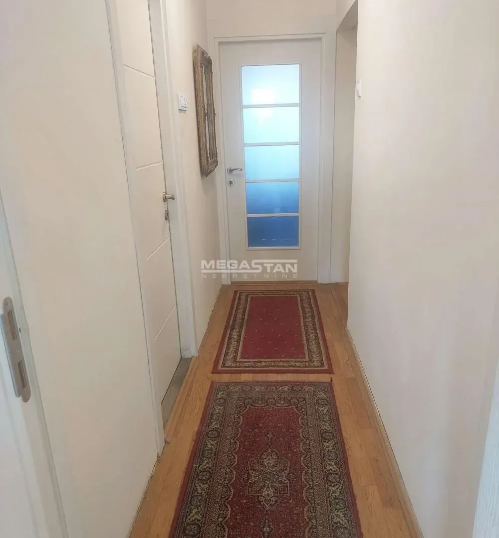 Prodaja, trosoban stan, 82m², Klinički Centar, Beograd