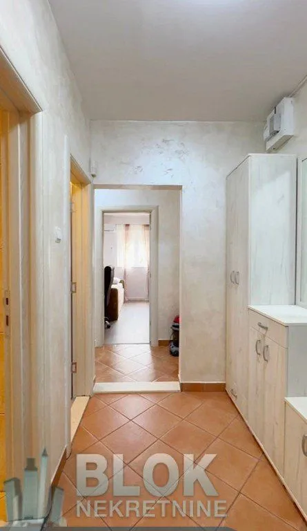 Izdavanje, trosoban stan, 110m², Preko Morače, Podgorica