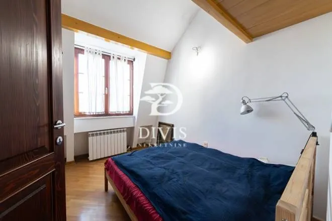 Rent, three bedroom apartment, 192m², Dorćol Sve Podlokacije, Beograd