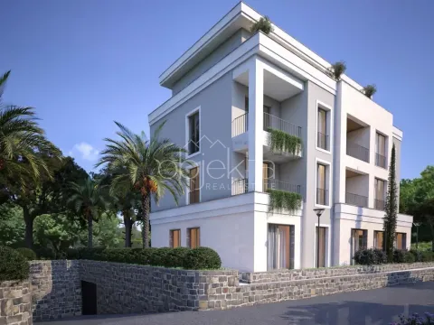 Prodaja, stan, 36m², Tivat, Crna Gora - image 2