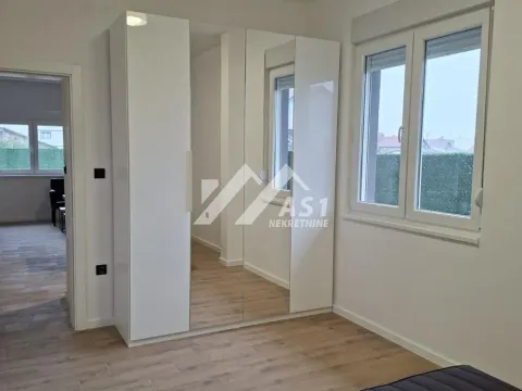 Izdavanje, trosoban stan, 60m², Adice, Novi Sad Sve Podlokacije - image 5