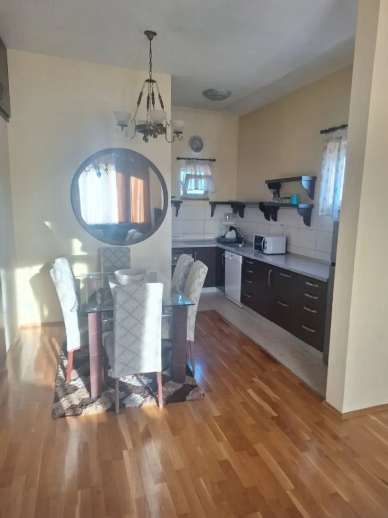 Rent, two bedroom apartment, 120m², Tološi, Podgorica