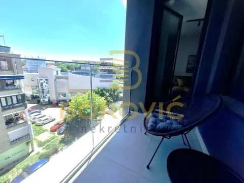 Izdavanje, dvosoban stan, 62m², Crveni Krst, Beograd - image 14