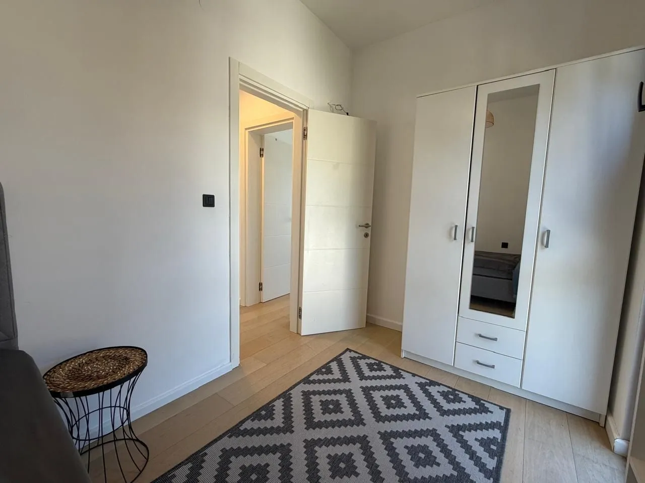 Prodaja, dvosoban stan, 50m², Donja Lastva, Tivat