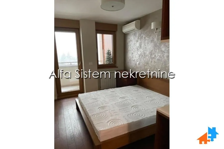 Rent, two bedroom apartment, 52m², Novi Beograd Blok 67, Novi Beograd Sve Podlokacije