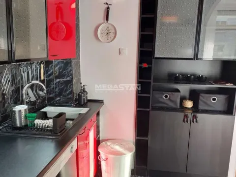 Izdavanje, trosoban stan, 80m², Novi Beograd Blok 70, Novi Beograd Sve Podlokacije - image 9