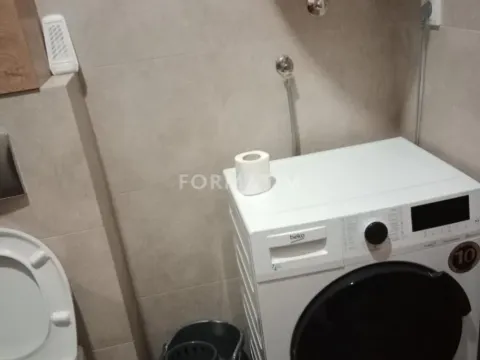 Izdavanje, trosoban stan, 55m², Kluz, Zvezdara Sve Podlokacije - image 5