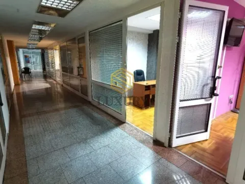 Rent, office space, 28m², Centar, Podgorica - image 3