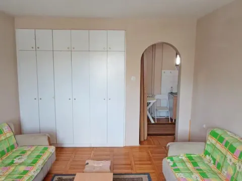 Izdavanje, garsonjera, 26m², Železnička Stanica, Novi Sad Sve Podlokacije - image 6