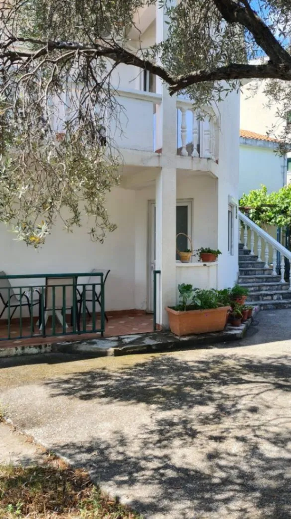 Sale, house, 404m², Petrovac, Budva