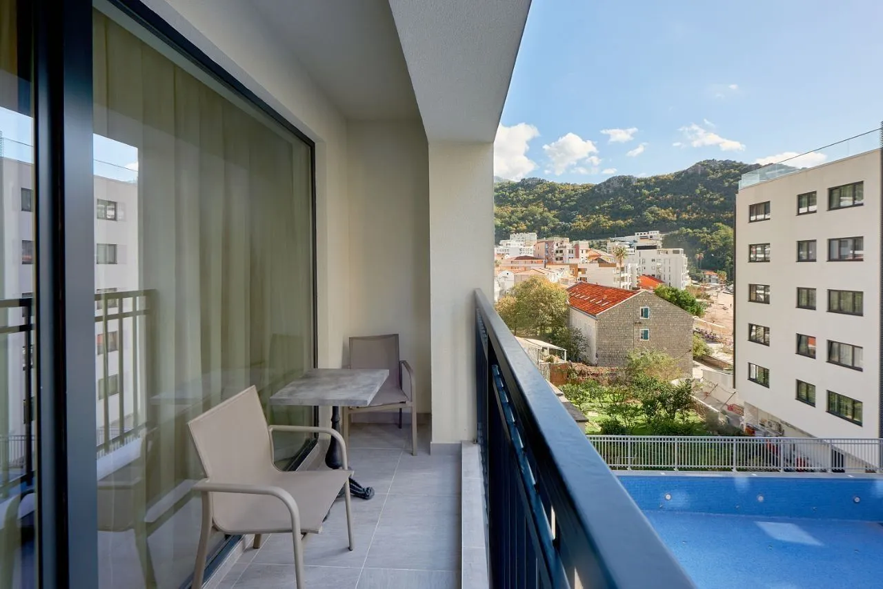 Sale, one bedroom apartment, 62m², Rafailovići, Budva