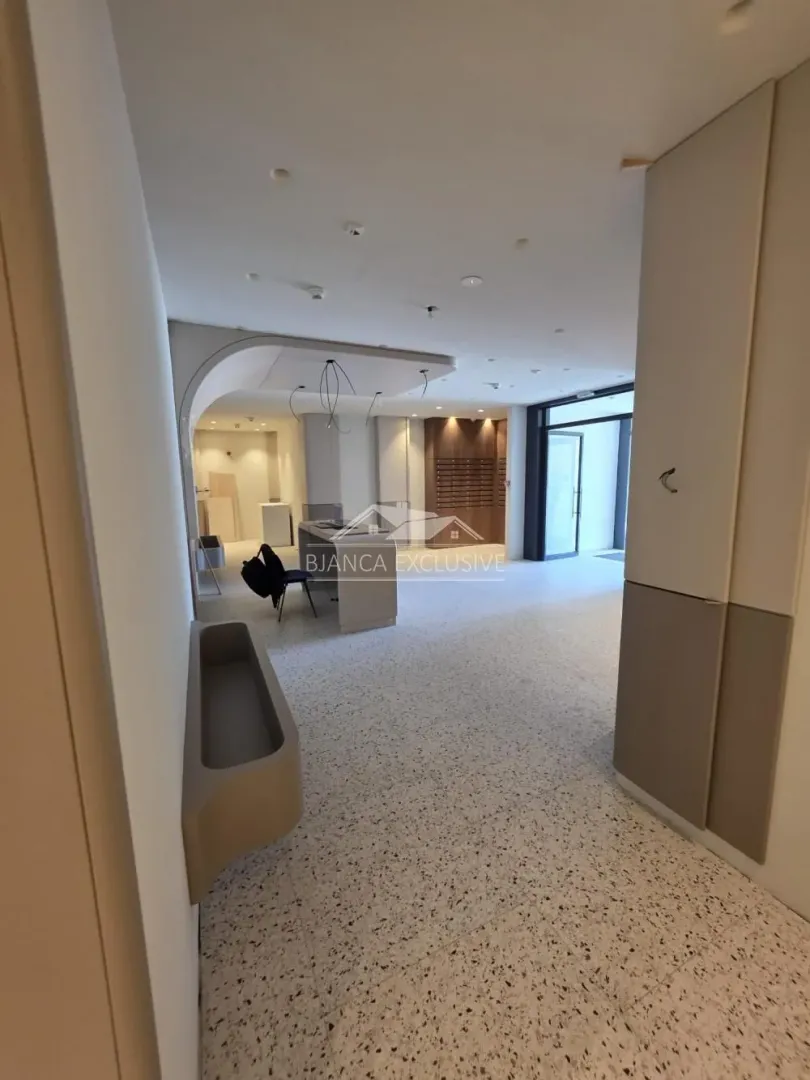 Prodaja, jednosoban stan, 33m², Novi Beograd Blok 65, Novi Beograd Sve Podlokacije