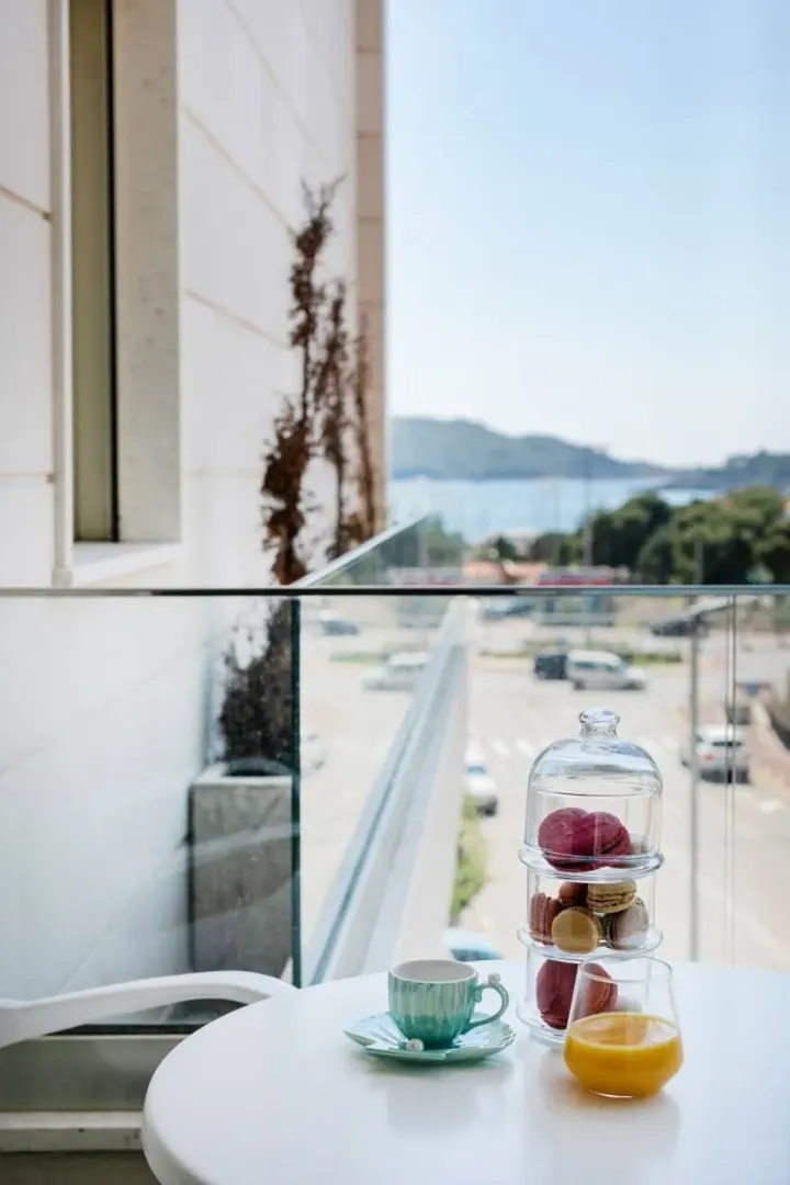 Rent, one bedroom apartment, 52m², Bečići, Budva