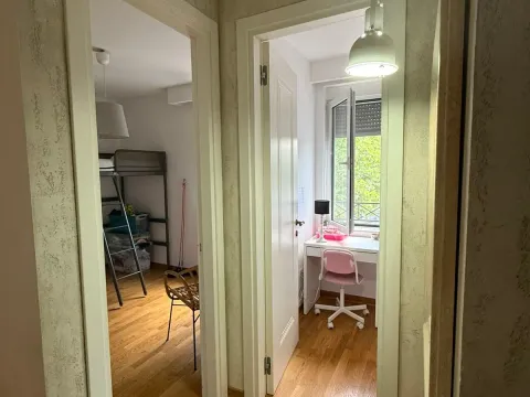 Prodaja, trosoban stan, 68m², Centar, Podgorica - image 11