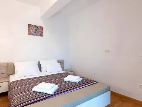 Sale, one bedroom apartment, 76m², Seljanovo, Tivat - image 11