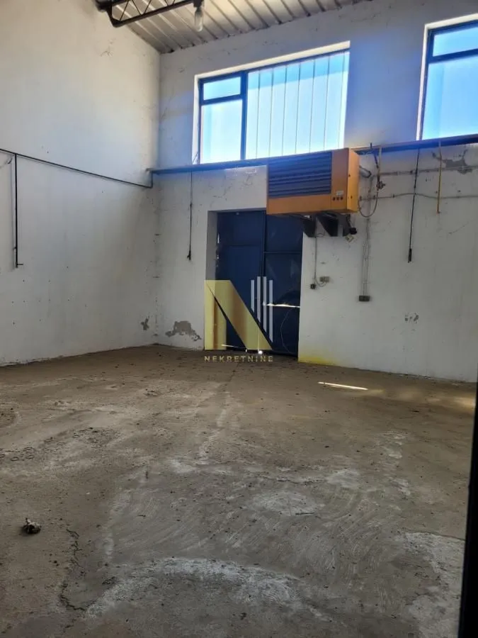 Rent, office space, 2000m², Klisa, Novi Sad Sve Podlokacije