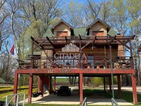 Sale, house, 200m², Surčin, Beograd - image 18