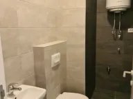 Izdavanje, trosoban stan, 67m², Centar, Novi Sad - image 5