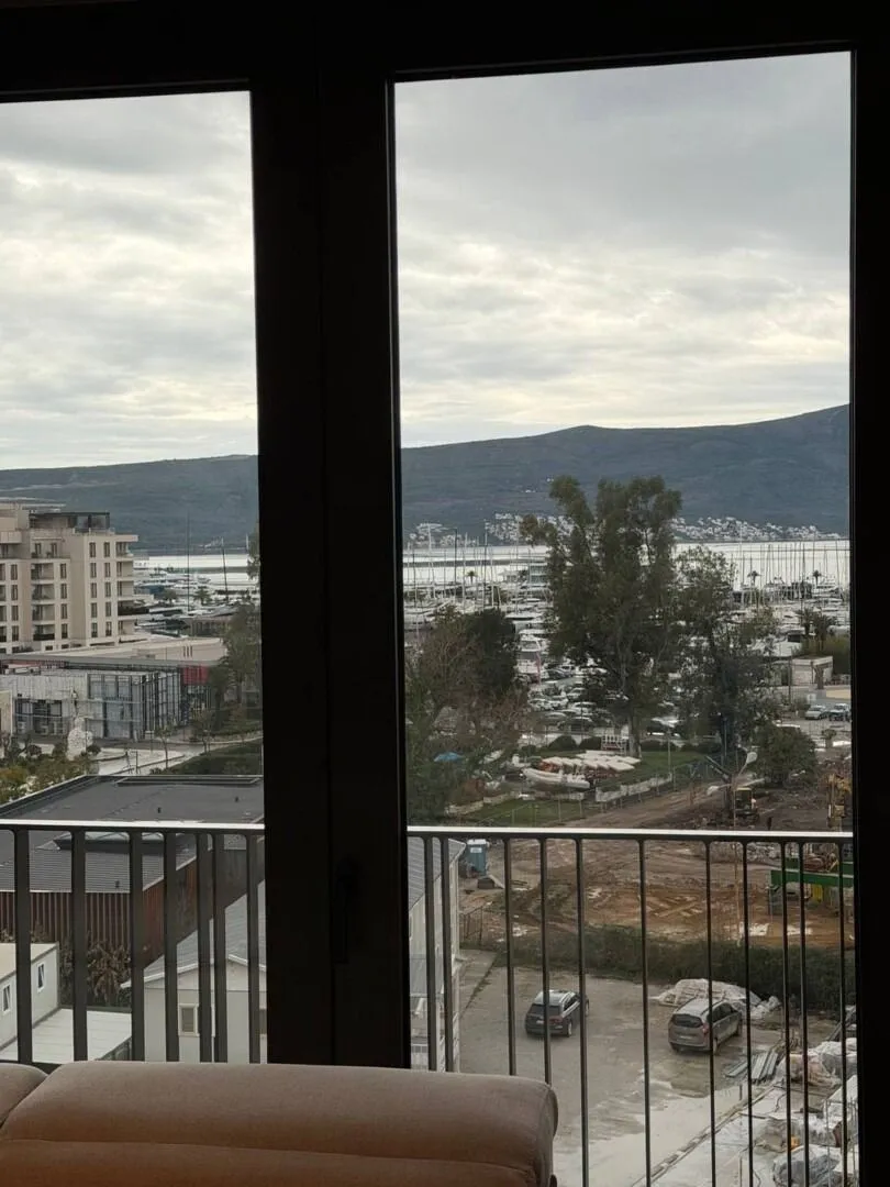 Rent, one bedroom apartment, 50m², Porto Montenegro, Tivat