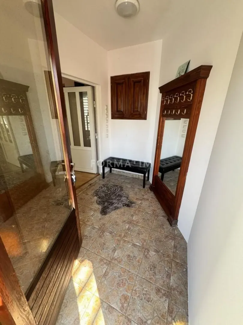 Izdavanje, dvosoban stan, 75m², Banjica, Voždovac Sve Podlokacije
