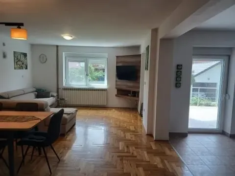 Prodaja, kuća, 325m², Veternik, Novi Sad Sve Podlokacije - image 4