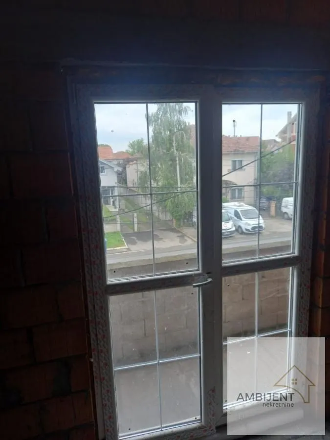 Sale, office space, 240m², Zemun Sve Podlokacije, Beograd