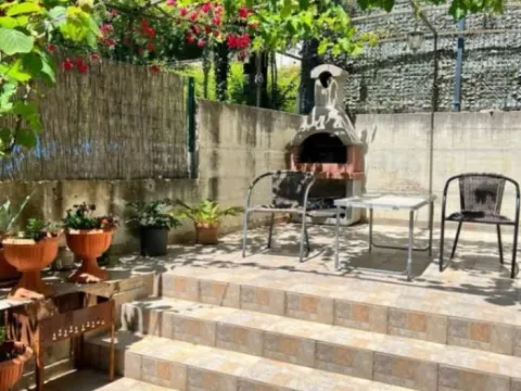 Prodaja, kuća, 316m², Gradiošnica, Tivat - image 9