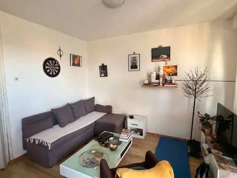 Izdavanje, jednosoban stan, 43m², Drač, Podgorica - image 4
